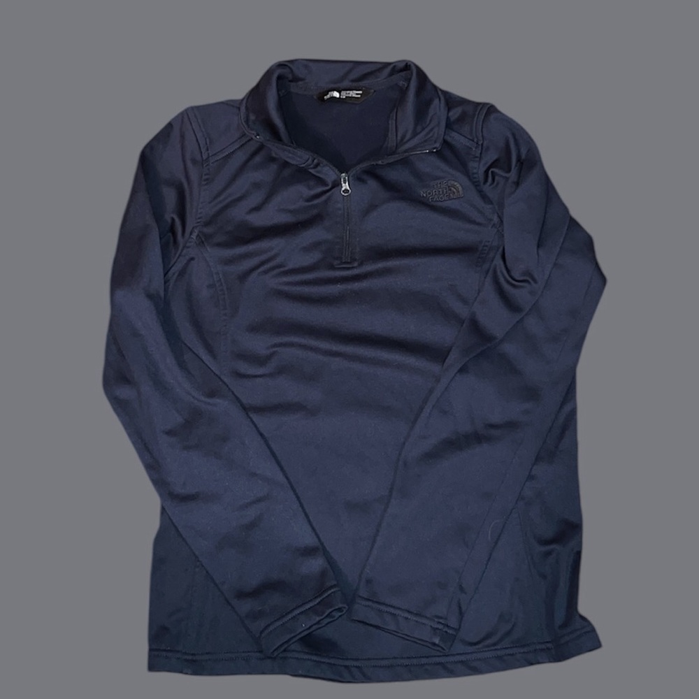 Women’s NORTHFACE half zip in monochrome Navy #northface #pullover #fleece